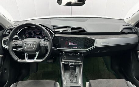 Audi Q3, 2022 год, 2 484 000 рублей, 7 фотография