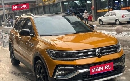 Volkswagen T-Cross I, 2022 год, 1 450 000 рублей, 3 фотография