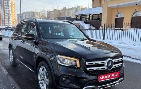 Mercedes-Benz GLB, 2021 год, 4 100 000 рублей, 1 фотография