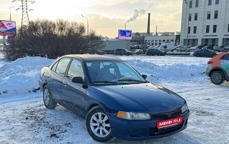 Mitsubishi Mirage VI рестайлинг, 2001 год, 105 000 рублей, 1 фотография