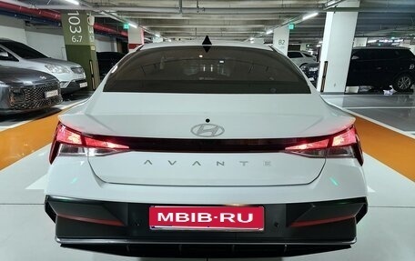 Hyundai Avante, 2024 год, 1 800 013 рублей, 6 фотография