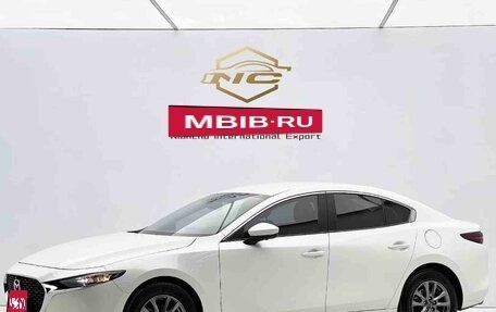 Mazda 3, 2021 год, 1 630 000 рублей, 1 фотография