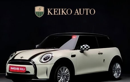 MINI Hatch, 2022 год, 2 300 000 рублей, 1 фотография