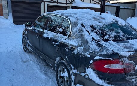 Skoda Superb III рестайлинг, 2010 год, 930 000 рублей, 2 фотография