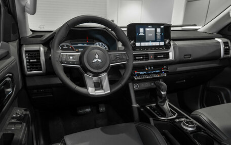 Mitsubishi L200, 2025 год, 5 450 000 рублей, 7 фотография