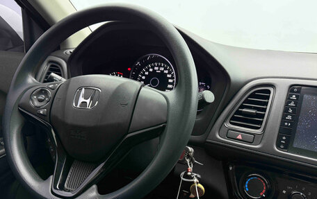 Honda Vezel, 2022 год, 1 680 000 рублей, 8 фотография