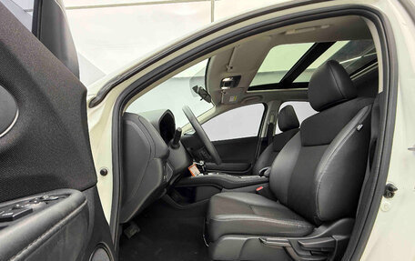 Honda Vezel, 2022 год, 1 680 000 рублей, 18 фотография