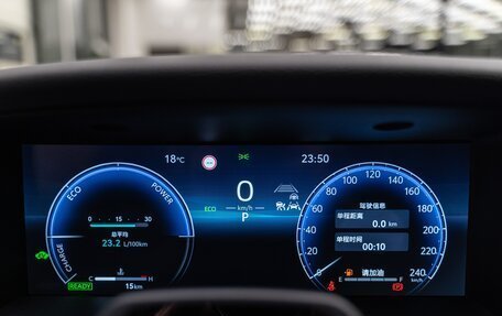 Toyota Camry, 2025 год, 5 390 000 рублей, 7 фотография