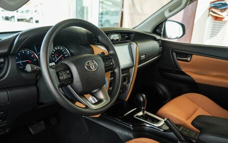 Toyota Fortuner II, 2026 год, 4 680 000 рублей, 9 фотография