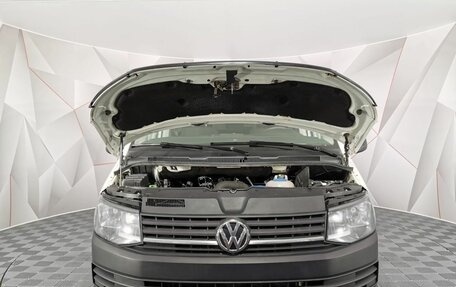 Volkswagen Caravelle T6 рестайлинг, 2017 год, 2 493 000 рублей, 11 фотография