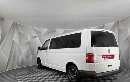 Volkswagen Caravelle T6 рестайлинг, 2017 год, 2 493 000 рублей, 4 фотография