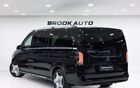 Mercedes-Benz V-Класс, 2025 год, 14 190 000 рублей, 4 фотография