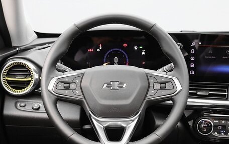 Chevrolet Trax, 2024 год, 1 825 027 рублей, 9 фотография