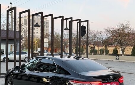 Toyota Camry, 2022 год, 3 350 000 рублей, 6 фотография