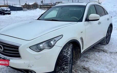 Infiniti FX II, 2013 год, 2 300 000 рублей, 4 фотография