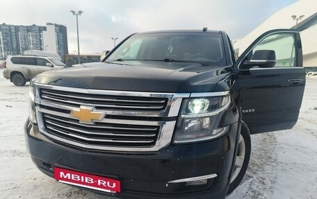 Chevrolet Tahoe IV, 2017 год, 3 650 000 рублей, 2 фотография