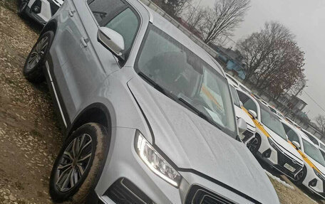 Geely Atlas, 2022 год, 1 940 000 рублей, 4 фотография