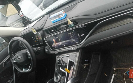 Geely Atlas, 2022 год, 1 940 000 рублей, 2 фотография