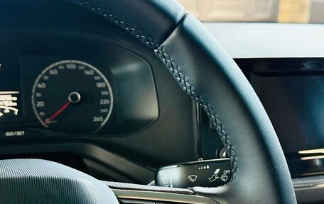 Volkswagen Polo VI (EU Market), 2021 год, 1 350 000 рублей, 37 фотография