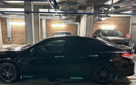 Toyota Camry, 2018 год, 3 500 000 рублей, 2 фотография