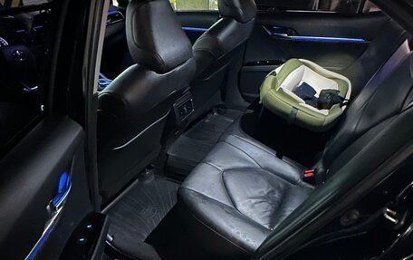 Toyota Camry, 2018 год, 3 500 000 рублей, 9 фотография