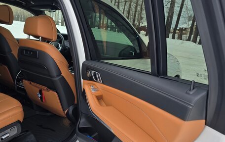 BMW X7, 2021 год, 9 800 000 рублей, 19 фотография