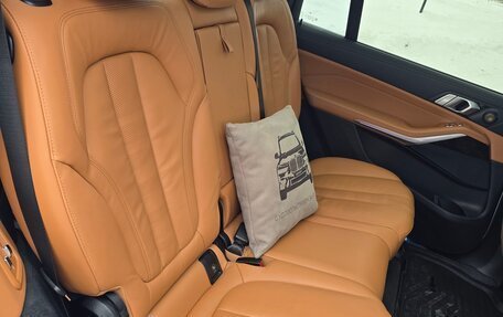 BMW X7, 2021 год, 9 800 000 рублей, 17 фотография