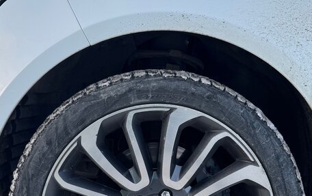 Land Rover Range Rover IV рестайлинг, 2013 год, 4 050 000 рублей, 17 фотография