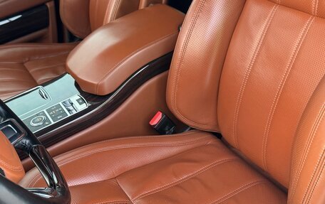 Land Rover Range Rover IV рестайлинг, 2013 год, 4 050 000 рублей, 24 фотография