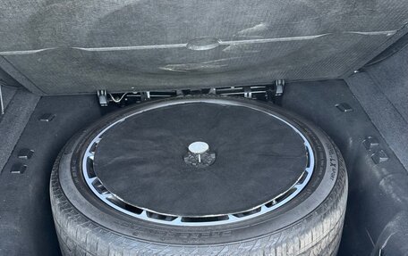 Land Rover Range Rover IV рестайлинг, 2013 год, 4 050 000 рублей, 30 фотография