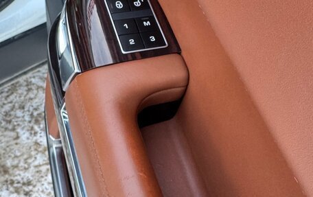 Land Rover Range Rover IV рестайлинг, 2013 год, 4 050 000 рублей, 38 фотография