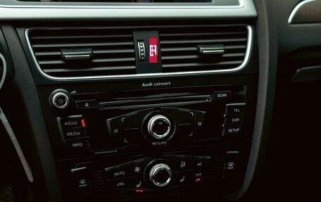 Audi A4, 2015 год, 1 265 000 рублей, 15 фотография