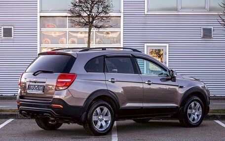 Chevrolet Captiva I, 2015 год, 995 000 рублей, 6 фотография