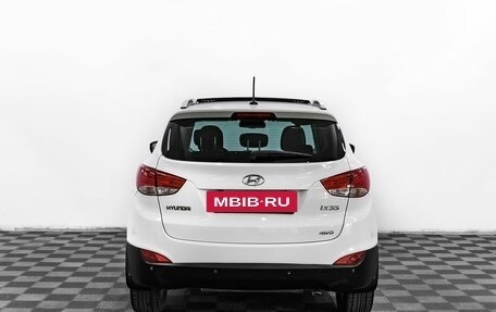 Hyundai ix35 I рестайлинг, 2013 год, 995 000 рублей, 5 фотография