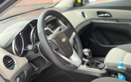 Chevrolet Cruze II, 2011 год, 670 000 рублей, 19 фотография