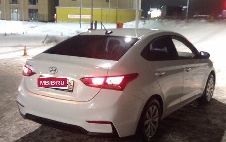 Hyundai Solaris II рестайлинг, 2017 год, 595 000 рублей, 5 фотография