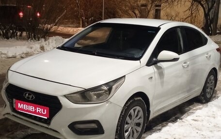 Hyundai Solaris II рестайлинг, 2017 год, 595 000 рублей, 4 фотография