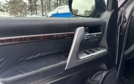 Toyota Land Cruiser 200, 2012 год, 2 950 000 рублей, 14 фотография