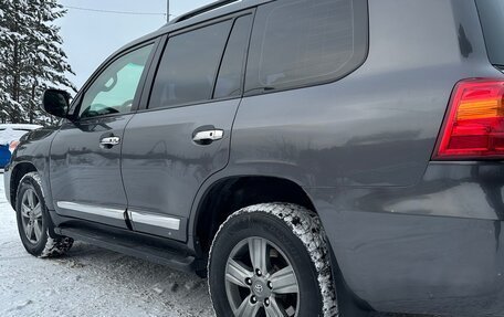 Toyota Land Cruiser 200, 2012 год, 2 950 000 рублей, 17 фотография