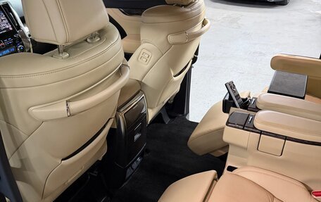 Toyota Alphard III, 2021 год, 5 500 000 рублей, 8 фотография