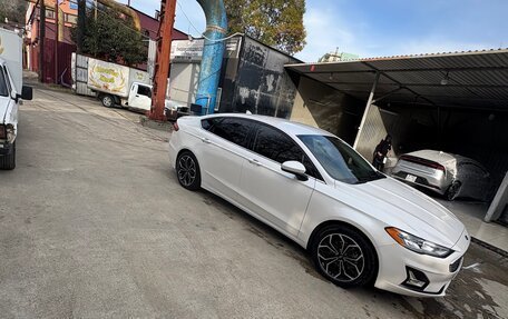 Ford Fusion (North America) II, 2020 год, 1 800 000 рублей, 12 фотография