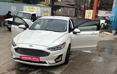 Ford Fusion (North America) II, 2020 год, 1 800 000 рублей, 5 фотография