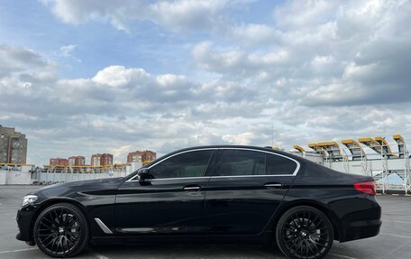 BMW 5 серия, 2018 год, 3 200 000 рублей, 2 фотография