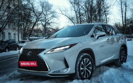 Lexus RX IV рестайлинг, 2021 год, 5 250 000 рублей, 3 фотография