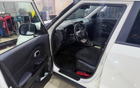 KIA Soul II рестайлинг, 2017 год, 1 771 777 рублей, 9 фотография