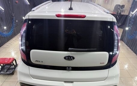 KIA Soul II рестайлинг, 2017 год, 1 771 777 рублей, 4 фотография