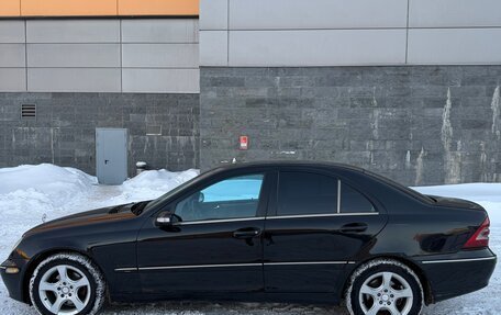 Mercedes-Benz C-Класс, 2004 год, 480 000 рублей, 2 фотография