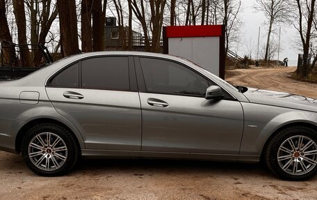 Mercedes-Benz C-Класс, 2011 год, 1 600 000 рублей, 6 фотография