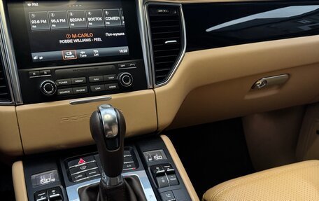 Porsche Macan I рестайлинг, 2017 год, 4 500 000 рублей, 9 фотография