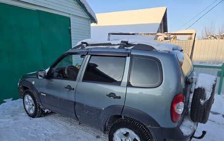 Chevrolet Niva I рестайлинг, 2013 год, 600 000 рублей, 4 фотография